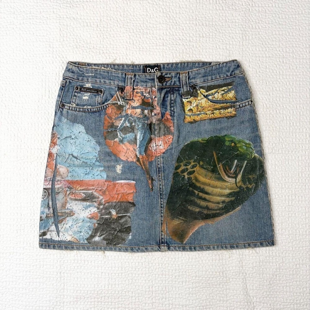 RARE vintage archival 2002 Dolce & Gabbana printed denim mini skirt